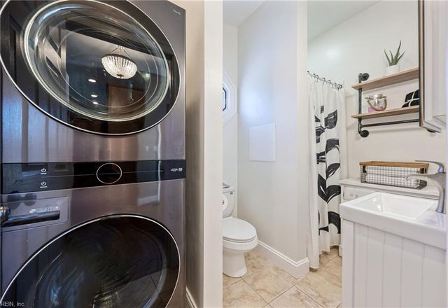 101 Bayside DR, Moyock, NC 27958