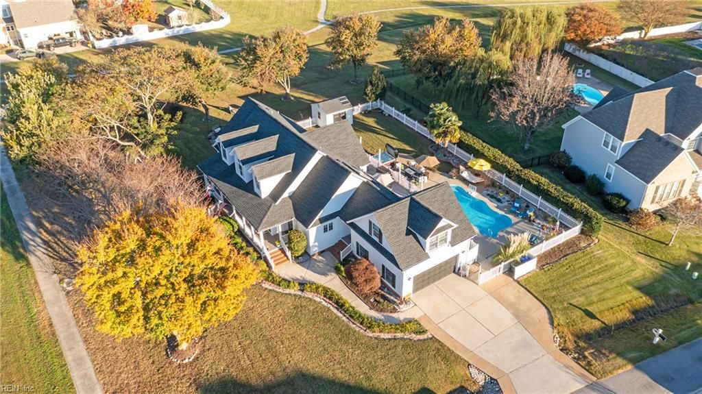 101 Bayside DR, Moyock, NC 27958