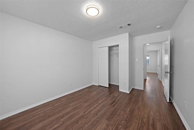 2910 Chisholm Trail, Corinth, TX 76210