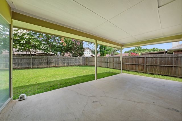 2910 Chisholm Trail, Corinth, TX 76210