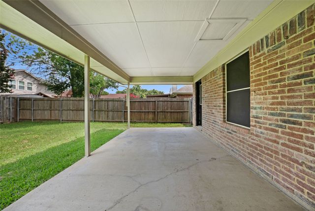 2910 Chisholm Trail, Corinth, TX 76210
