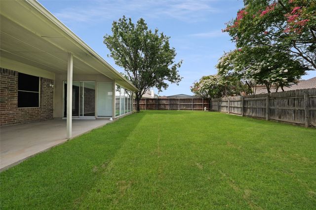 2910 Chisholm Trail, Corinth, TX 76210