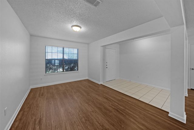 2910 Chisholm Trail, Corinth, TX 76210
