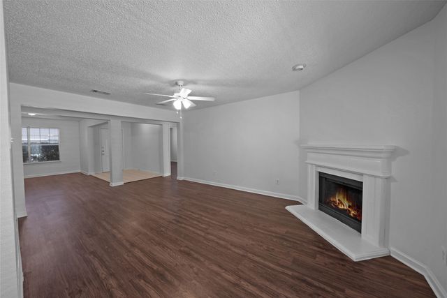 2910 Chisholm Trail, Corinth, TX 76210