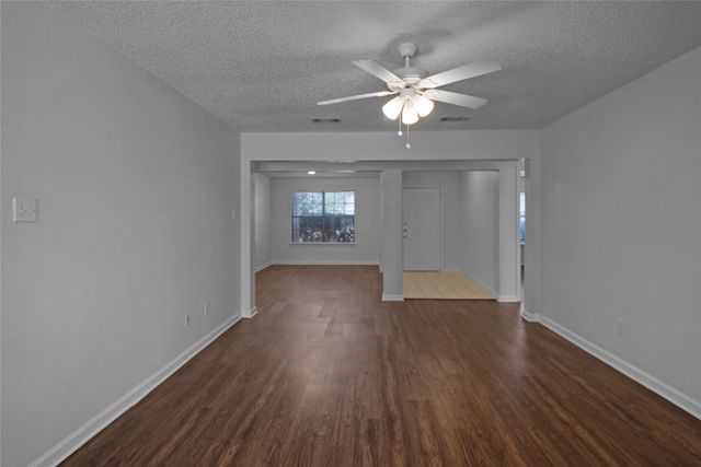 2910 Chisholm Trail, Corinth, TX 76210