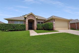 2910 Chisholm Trail, Corinth, TX 76210