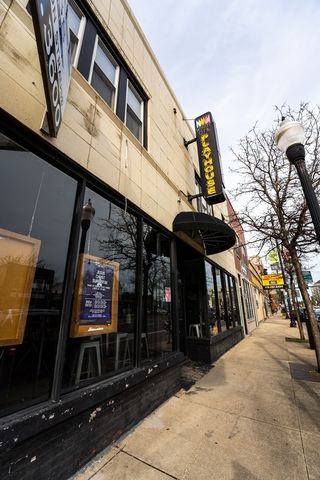 3014 W Irving Park Road, Chicago, IL 60618