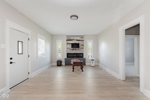 2104 W 16th Street, Anderson, IN 46016