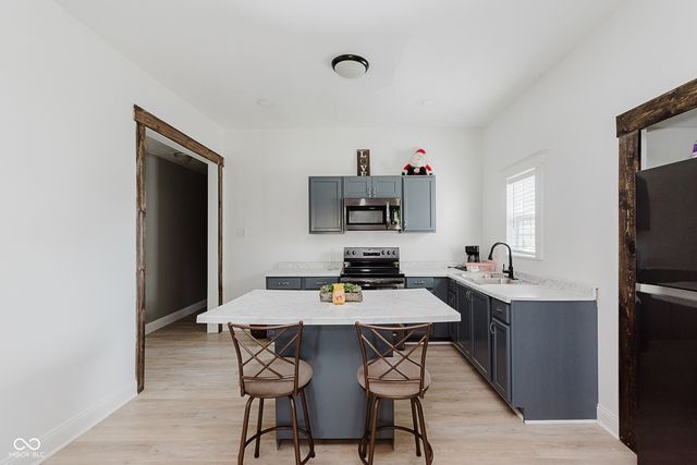 2104 W 16th Street, Anderson, IN 46016