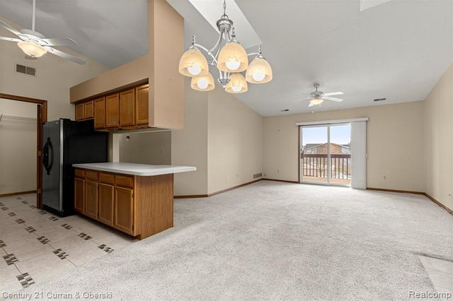 1325 Harbour Boulevard 88, Trenton, MI 48183