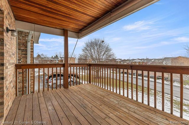 1325 Harbour Boulevard 88, Trenton, MI 48183