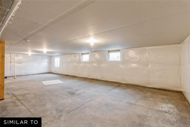 2912 6th Avenue SW, Altoona, IA 50009