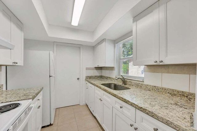 3511 NW 7th Court, Lauderhill, FL 33311