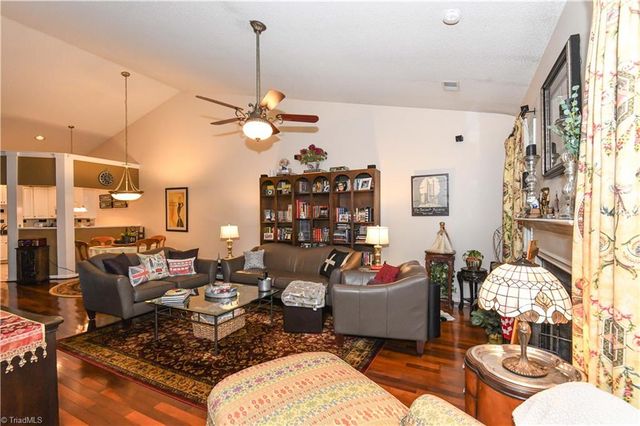 24 Wheelwright Court, Greensboro, NC 27455