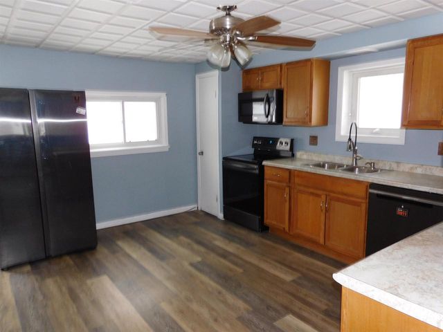 10969 Brigham Avenue, Blue Mounds, WI 53517