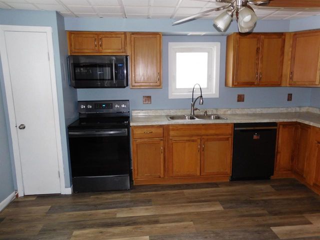 10969 Brigham Avenue, Blue Mounds, WI 53517