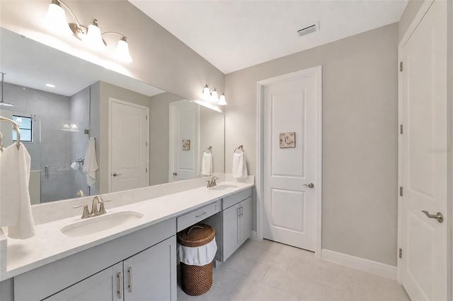 9211 ISABELLA CIRCLE, Parrish, FL 34219