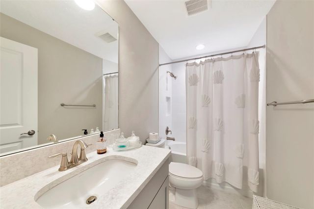 9211 ISABELLA CIRCLE, Parrish, FL 34219