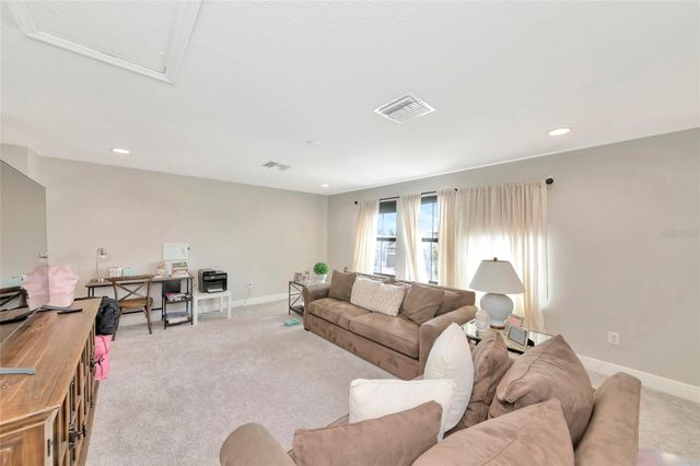 9211 ISABELLA CIRCLE, Parrish, FL 34219