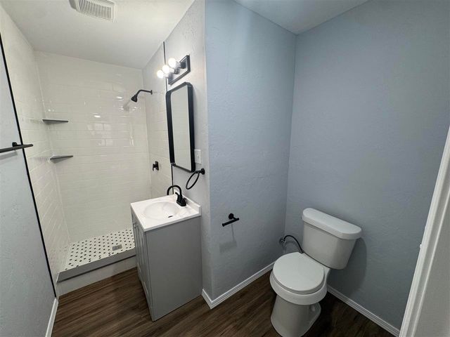 4313 NW Santa Fe Ave, Lawton, OK 73505