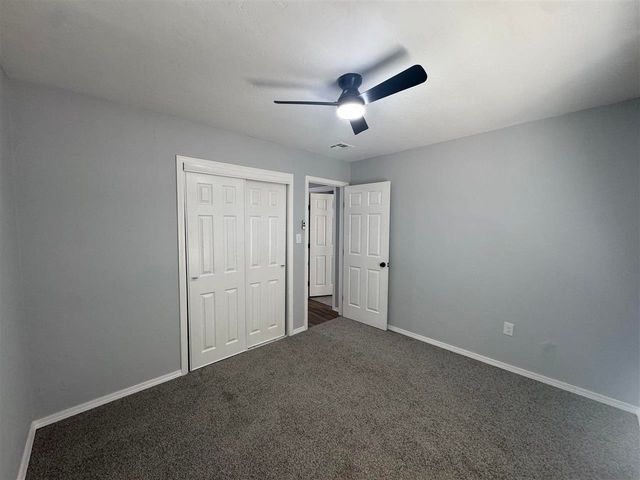 4313 NW Santa Fe Ave, Lawton, OK 73505