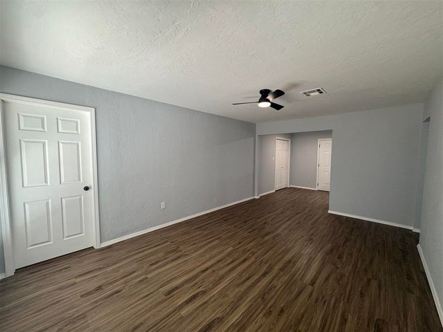 4313 NW Santa Fe Ave, Lawton, OK 73505