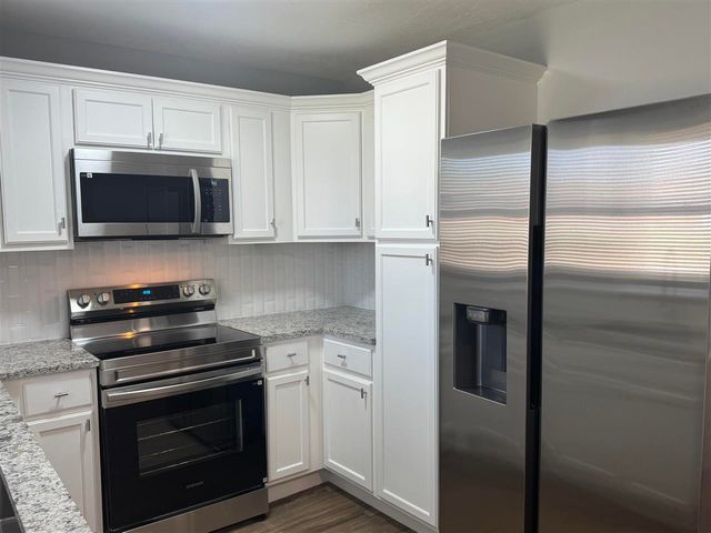 4313 NW Santa Fe Ave, Lawton, OK 73505