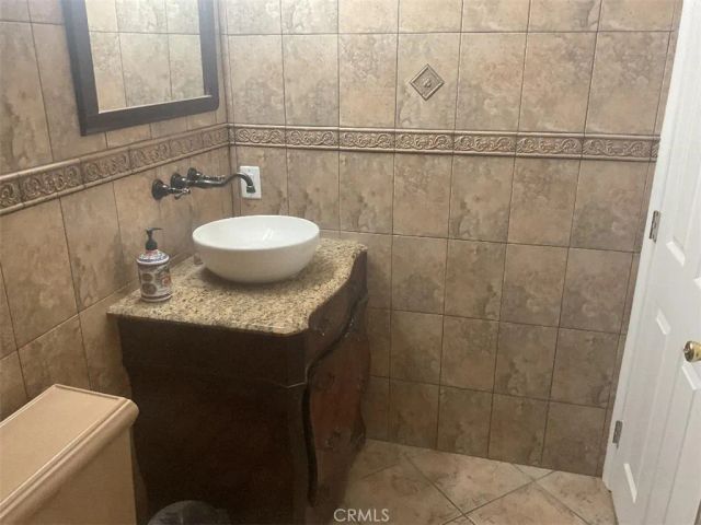 8234 Stonewood, Jurupa Valley, CA 92509