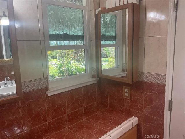 8234 Stonewood, Jurupa Valley, CA 92509