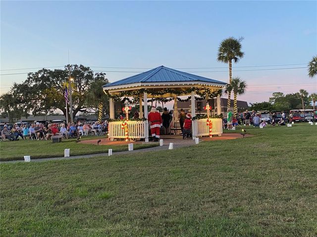 2122 HEREFORD DRIVE 511, Sun City Center, FL 33573
