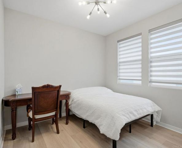 10433 Newbliss Way, San Diego, CA 92126