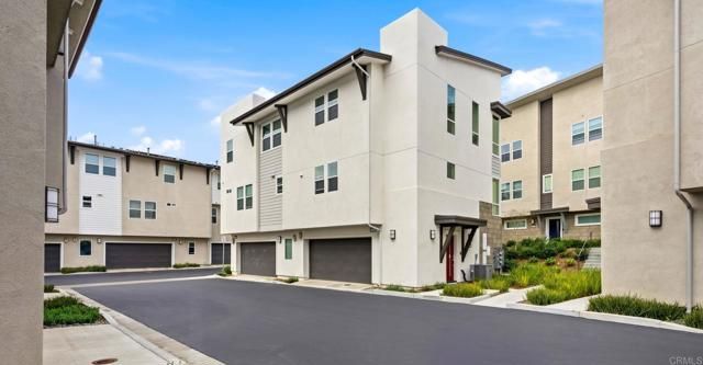 10433 Newbliss Way, San Diego, CA 92126