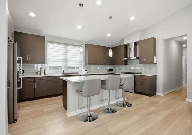 10433 Newbliss Way, San Diego, CA 92126