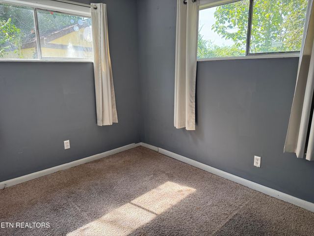 137 Scott Lane, Kingston, TN 37763