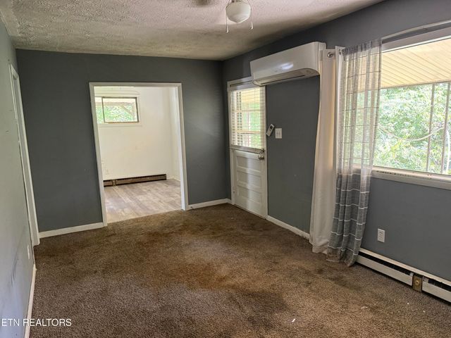 137 Scott Lane, Kingston, TN 37763