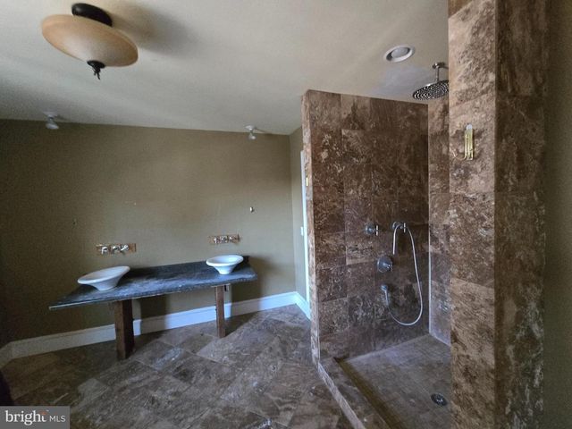 101 CHAPEL RD, Easton, MD 21601