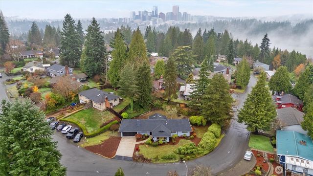12544 SE 16th Street, Bellevue, WA 98005