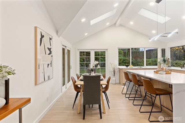 12544 SE 16th Street, Bellevue, WA 98005