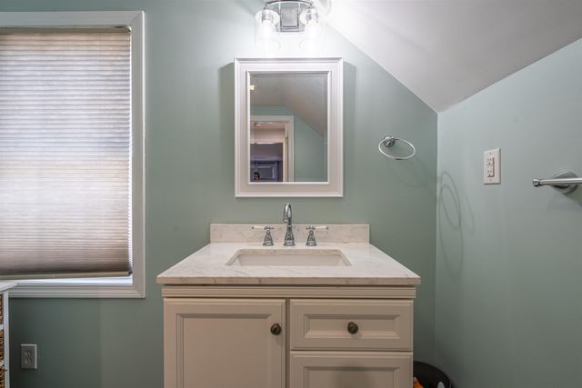 26 Saint Josephs Drive, Nashua, NH 03060