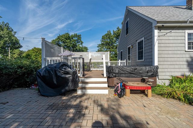 26 Saint Josephs Drive, Nashua, NH 03060