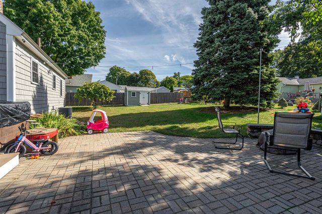 26 Saint Josephs Drive, Nashua, NH 03060