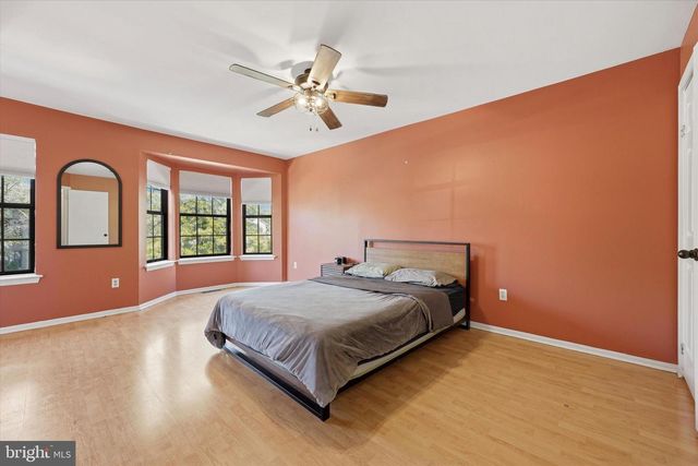 193 CROWN PRINCE DR, Marlton, NJ 08053