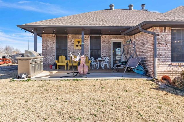 307 NW Candice Drive, Piedmont, OK 73078