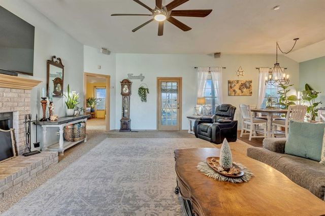 307 NW Candice Drive, Piedmont, OK 73078