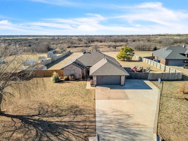 307 NW Candice Drive, Piedmont, OK 73078