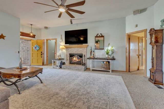 307 NW Candice Drive, Piedmont, OK 73078