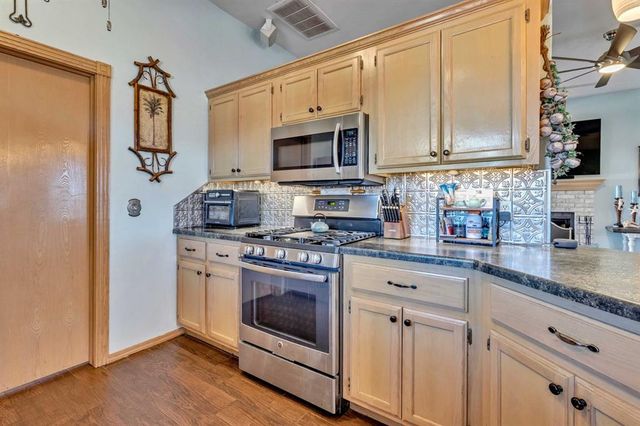 307 NW Candice Drive, Piedmont, OK 73078