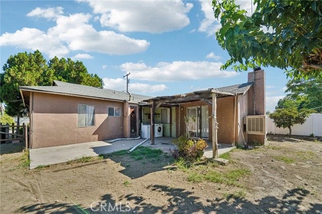 18239 Orange Way, Fontana, CA 92335