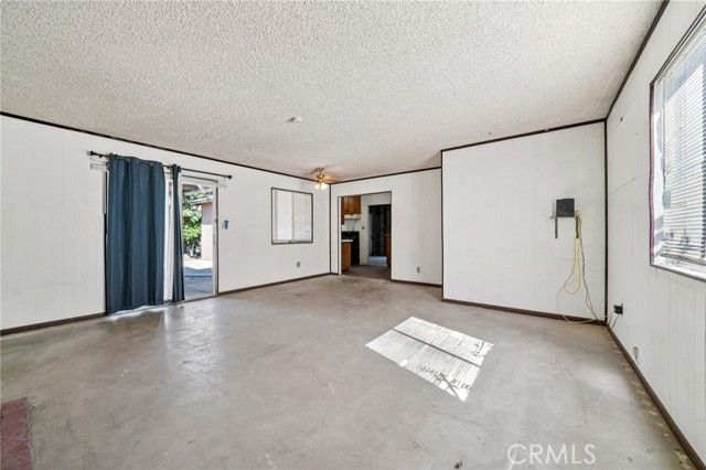 18239 Orange Way, Fontana, CA 92335