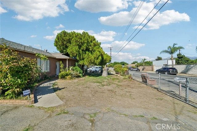 18239 Orange Way, Fontana, CA 92335